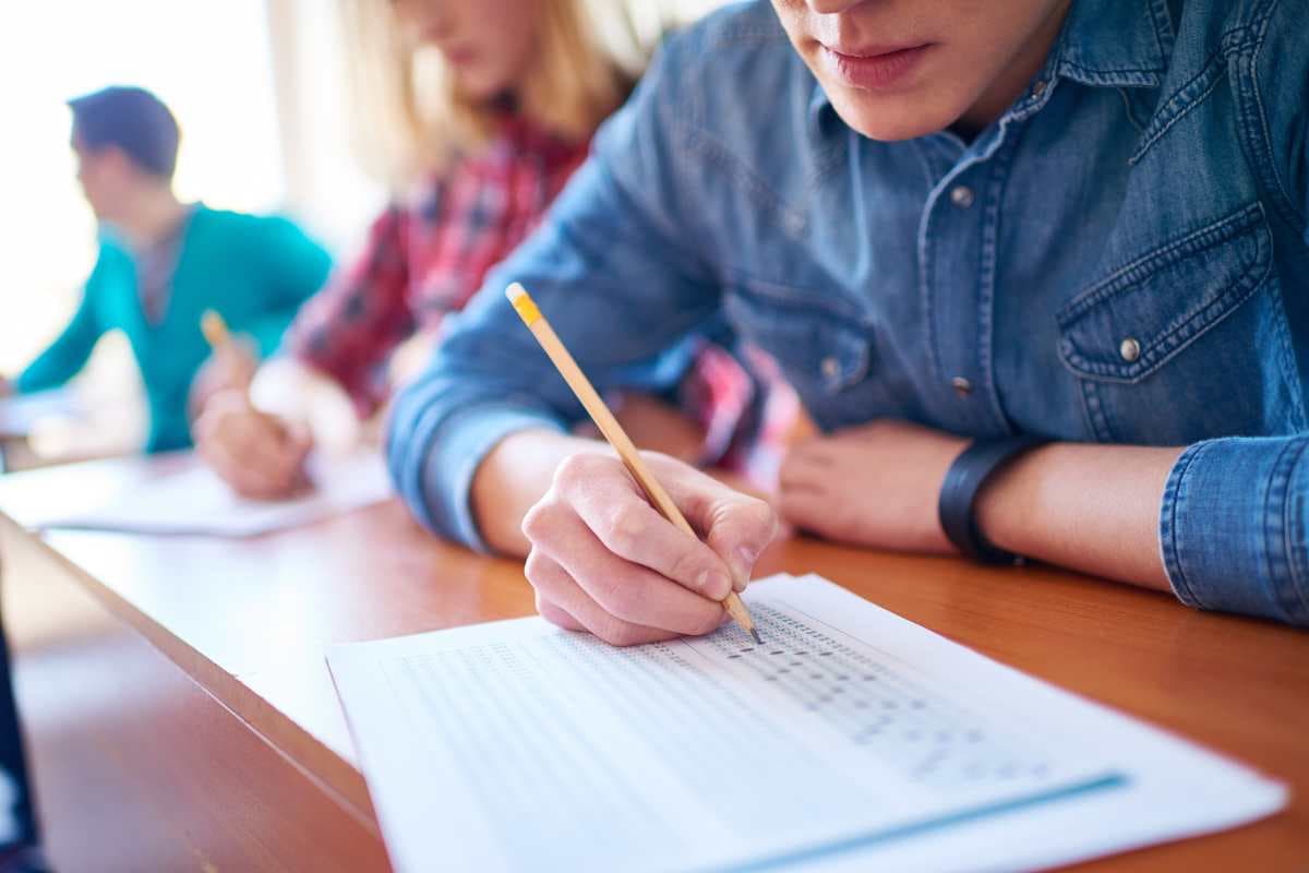 How to Pass test fide in Switzerland: Online Practice and Study Resources by FidePrep